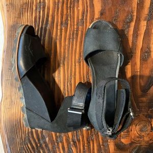 SOREL wedge sandals